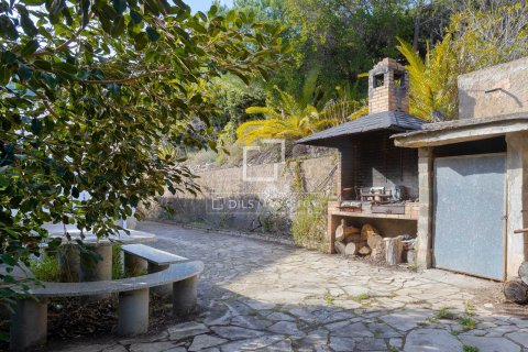 Villa de 3 dormitorios en venta en Alella, Barcelona, Cataluña, Spain № 3777 - foto 28