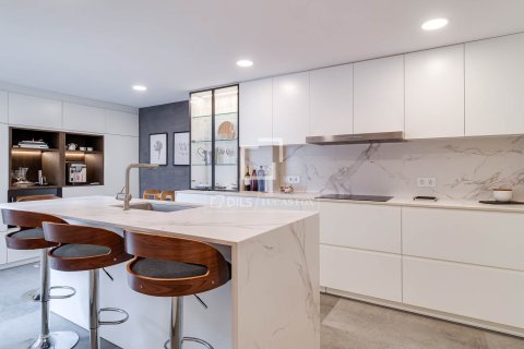 4 chambres villa à vendre à Teia, Barcelona, Catalonia, Spain № 3774 - photo 11