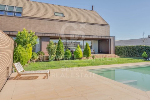 Купить дом в Матадепера, Испания с 4 спальни, 445м², № 7963 - фото 27