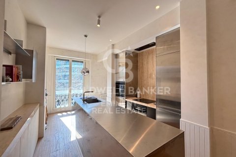 Купить квартиру в Барселона, Испания с 2 спальни, 133м², № 7961 - фото 23