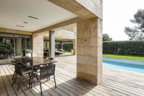 Купить виллу в Барселона, Испания с 7 спален, 900м², № 1231 - фото 2