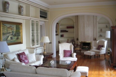 Купить виллу в Барселона, Испания с 3 спальни, 420м², № 884 - фото 16