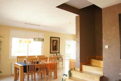 Купить виллу в Барселона, Испания с 4 спальни, 250м², № 889 - фото 8