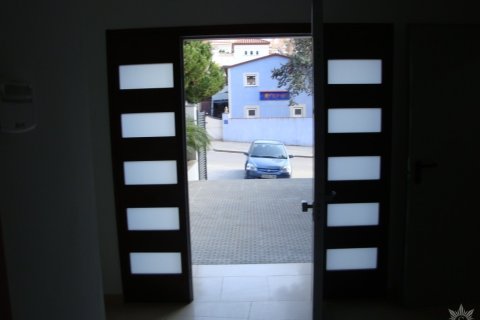 Купить виллу в Барселона, Испания с 4 спальни, 300м², № 883 - фото 18