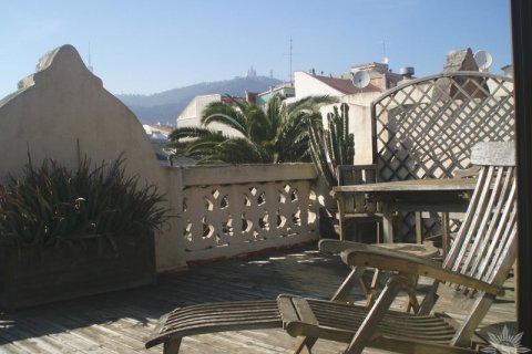 Купить виллу в Барселона, Испания с 5 спален, 220м², № 885 - фото 4