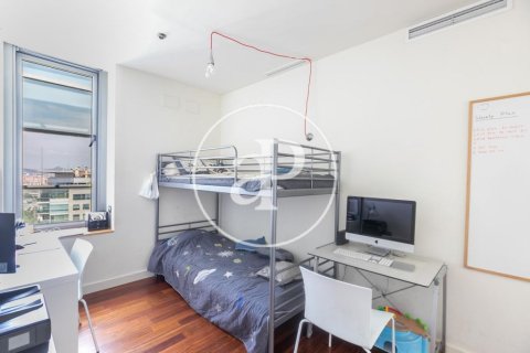 Купить пентхаус в Сан-Марти, Барселона, Испания с 3 спальни, 153м², № 2450 - фото 16
