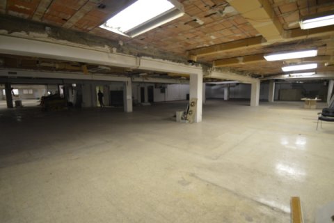 Купить коммерческую недвижимость в Барселона, Испания 1656м², № 2455 - фото 8