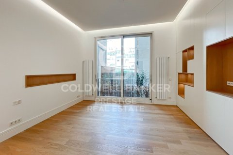 3 bedrooms apartment for sale in Barcelona, Catalonia, Spain № 5930 - photo 15