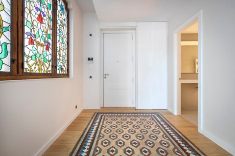 3 bedrooms apartment for sale in Barcelona, Catalonia, Spain № 6234 - photo 16