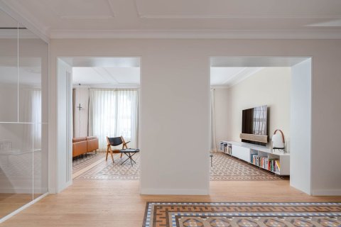 3 bedrooms apartment for sale in Barcelona, Catalonia, Spain № 6235 - photo 14