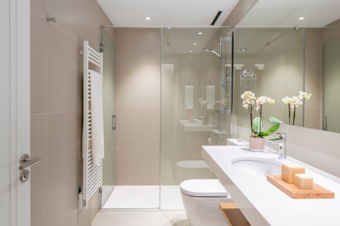 3 bedrooms apartment for sale in Barcelona, Catalonia, Spain № 6235 - photo 23