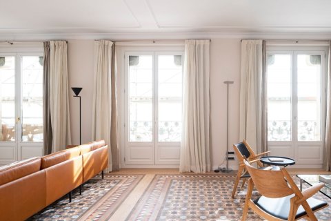 3 bedrooms apartment for sale in Barcelona, Catalonia, Spain № 6235 - photo 7