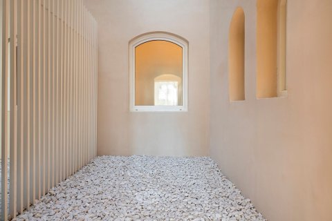 Купить квартиру в Барселона, Испания с 4 комнаты, 183м², № 6232 - фото 15