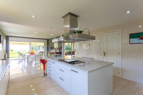 7 bedrooms house for sale in Sant Andreu de Llavaneres, Barcelona, Catalonia, Spain № 6236 - photo 14