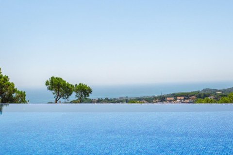 7 bedrooms house for sale in Sant Andreu de Llavaneres, Barcelona, Catalonia, Spain № 6236 - photo 7