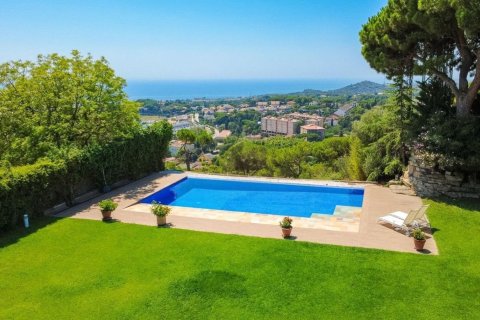 7 bedrooms house for sale in Sant Andreu de Llavaneres, Barcelona, Catalonia, Spain № 6236 - photo 4