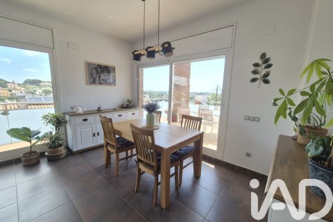 4 bedrooms house for sale in Cubelles, Barcelona, Catalonia, Spain № 7350 - photo 18