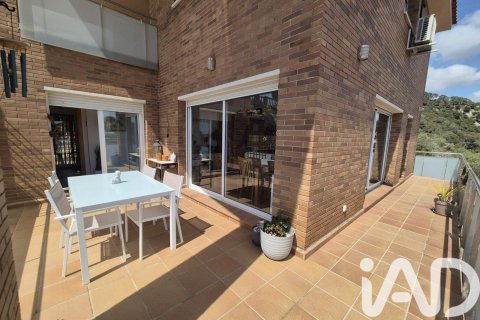 4 bedrooms house for sale in Cubelles, Barcelona, Catalonia, Spain № 7350 - photo 22
