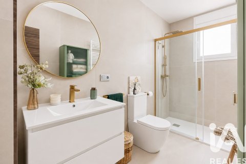 3 bedrooms apartment for sale in Salou, Tarragona, Catalonia, Spain № 7352 - photo 18