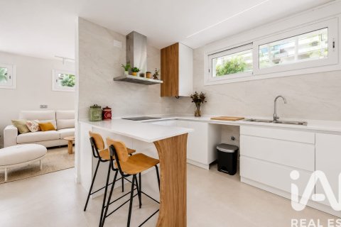 3 bedrooms apartment for sale in Salou, Tarragona, Catalonia, Spain № 7352 - photo 6