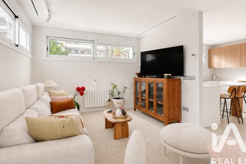 3 bedrooms apartment for sale in Salou, Tarragona, Catalonia, Spain № 7352 - photo 2