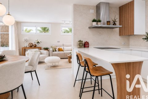 3 bedrooms apartment for sale in Salou, Tarragona, Catalonia, Spain № 7352 - photo 7