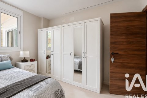 3 bedrooms apartment for sale in Salou, Tarragona, Catalonia, Spain № 7352 - photo 20