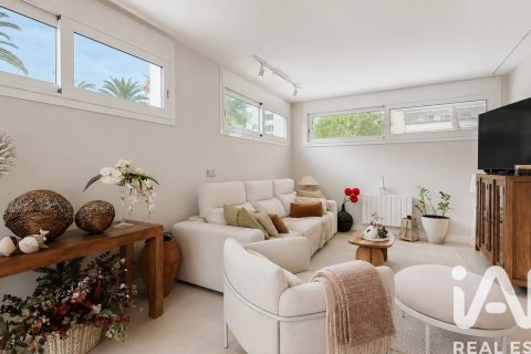 3 bedrooms apartment for sale in Salou, Tarragona, Catalonia, Spain № 7352 - photo 3