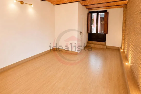 Купить квартиру в Барселона, Испания с 2 спальни, 83м², № 7351 - фото 5