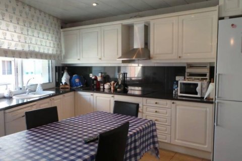 Купить виллу в Бадалона, Испания с 3 спальни, 314м², № 1191 - фото 21