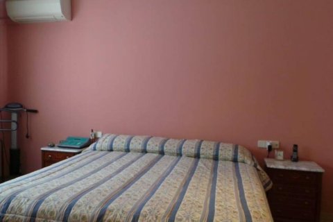 Купить виллу в Бадалона, Испания с 3 спальни, 314м², № 1191 - фото 30