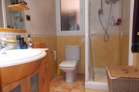 Купить виллу в Бадалона, Испания с 3 спальни, 240м², № 1189 - фото 15