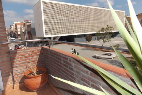 Купить виллу в Бадалона, Испания с 3 спальни, 240м², № 1189 - фото 5