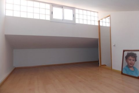 Купить виллу в Бадалона, Испания с 3 спальни, 240м², № 1189 - фото 28