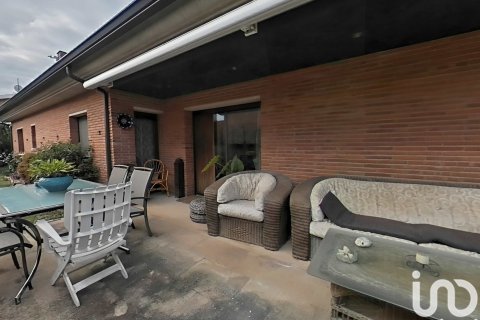 6 bedrooms house for sale in Alpicat, Lleida, Catalonia, Spain № 4984 - photo 15