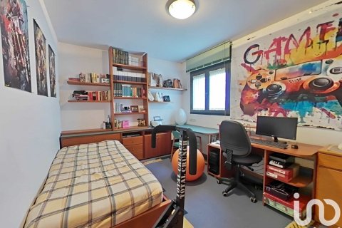 6 bedrooms house for sale in Alpicat, Lleida, Catalonia, Spain № 4984 - photo 20