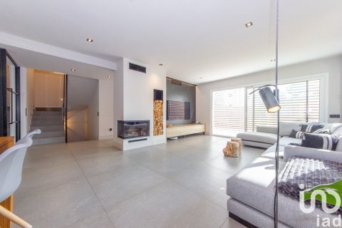 3 bedrooms house for sale in Sant Andreu de Llavaneres, Barcelona, Catalonia, Spain № 4986 - photo 2