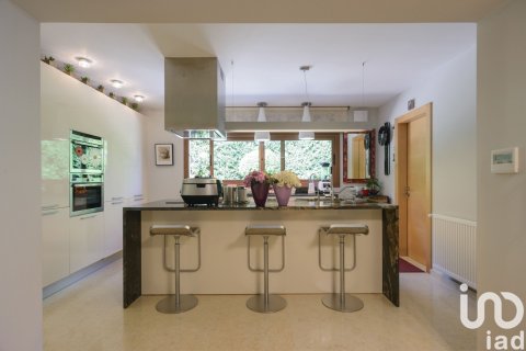 4 bedrooms house for sale in Lloret de Mar, Girona, Catalonia, Spain № 4985 - photo 5