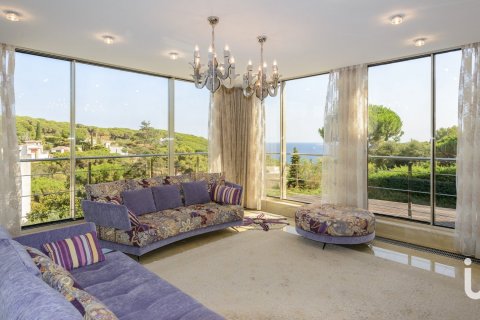4 bedrooms house for sale in Lloret de Mar, Girona, Catalonia, Spain № 4985 - photo 20