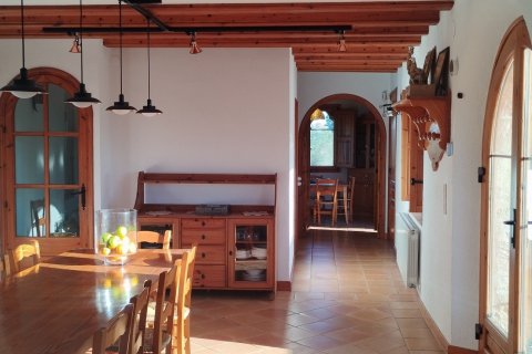 3 bedrooms castles for sale in Torredembarra, Tarragona, Catalonia, Spain № 4983 - photo 13