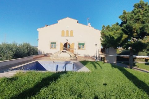 3 bedrooms castles for sale in Torredembarra, Tarragona, Catalonia, Spain № 4983 - photo 5
