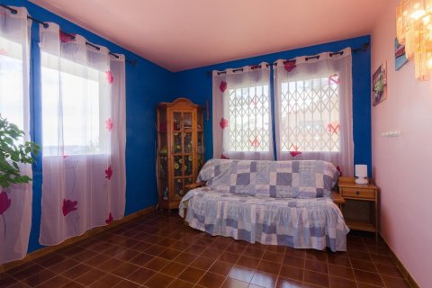 Купить дом в Корбера-де-Льобрегат, Испания с 5 спален, 247м², № 1940 - фото 16