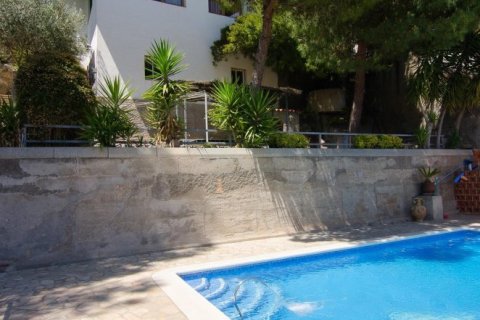 Купить дом в Корбера-де-Льобрегат, Испания с 5 спален, 247м², № 1940 - фото 28