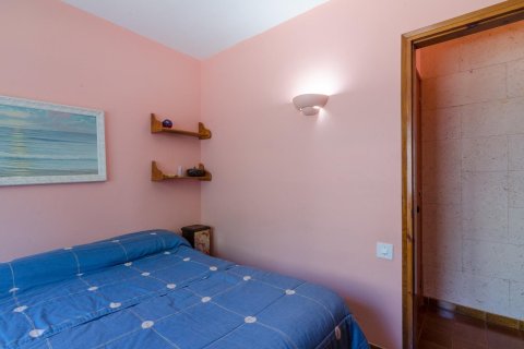 Купить дом в Корбера-де-Льобрегат, Испания с 5 спален, 247м², № 1940 - фото 7