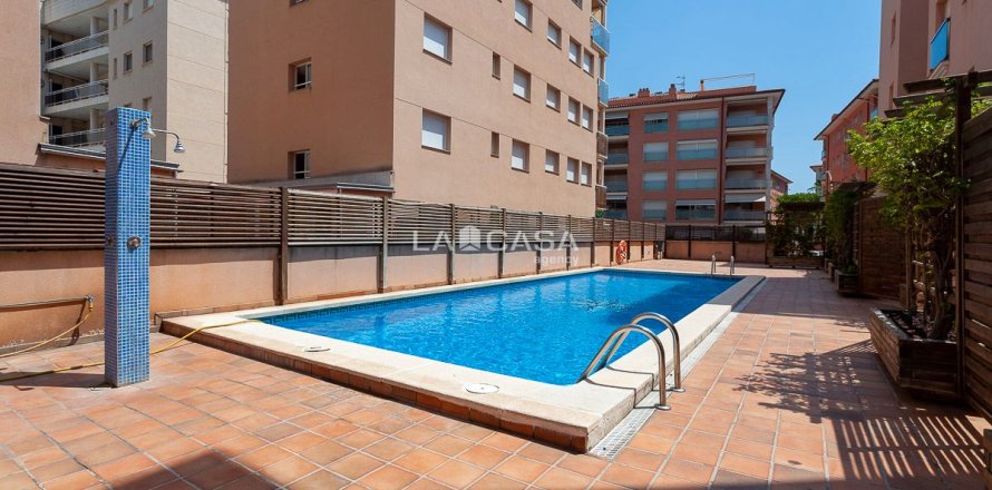 Квартира с 3 спальнями в Калафелле, Таррагона, Каталония, Испания № 1946