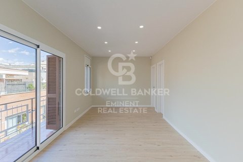 3 bedrooms apartment for sale in Barcelona, Catalonia, Spain № 5475