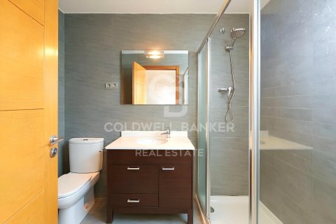 2 bedrooms apartment for sale in Barcelona, Catalonia, Spain № 5472 - photo 13