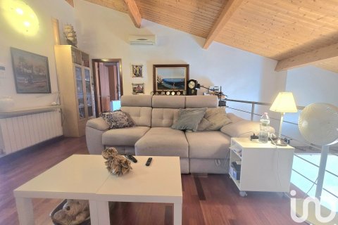 Купить дом в Сабадель, Испания с 4 спальни, 533м², № 4861 - фото 12