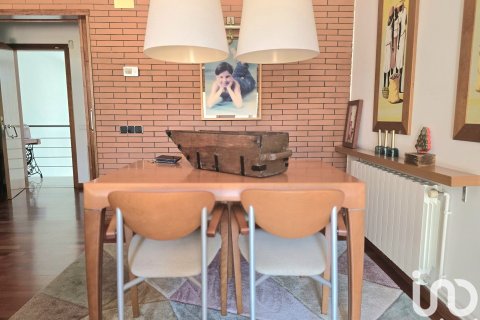 Купить дом в Сабадель, Испания с 4 спальни, 533м², № 4861 - фото 5