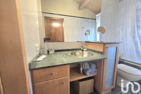 Купить дом в Сабадель, Испания с 4 спальни, 533м², № 4861 - фото 10